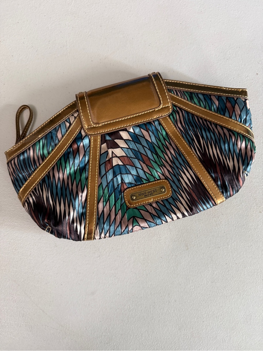 Nine West Teal, Brown & Gold Patterned Wristlet Clutch